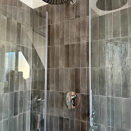 An Attic, Really Downtown 3 *