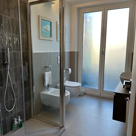 Appartement An Attic, Really Downtown 3 Genua