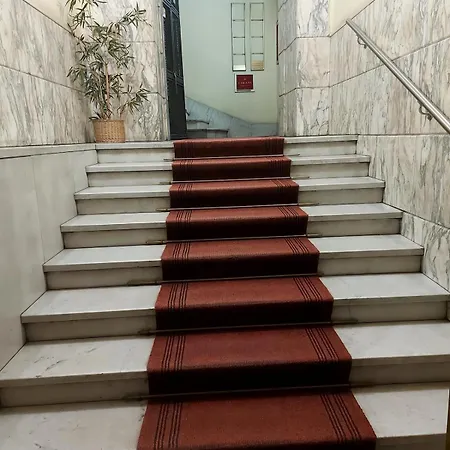 An Attic, Really Downtown 3 *