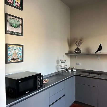 An Attic, Really Downtown 3 *