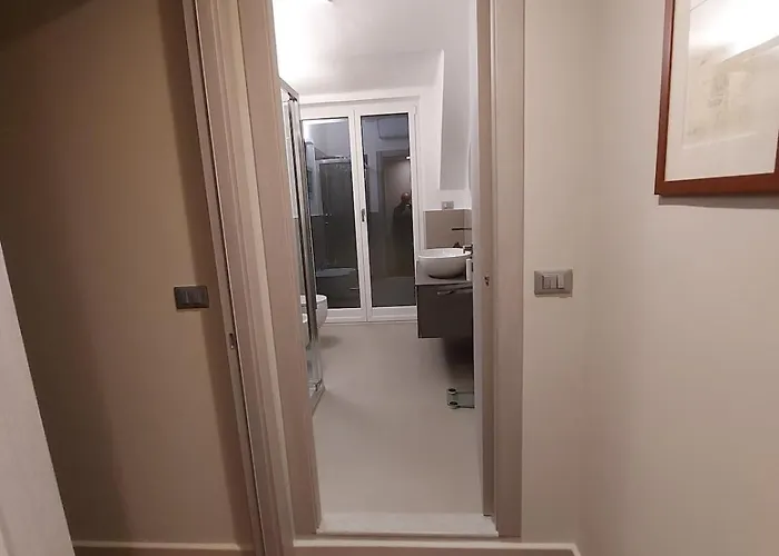 Lägenhet An Attic, Really Downtown 3 Genua