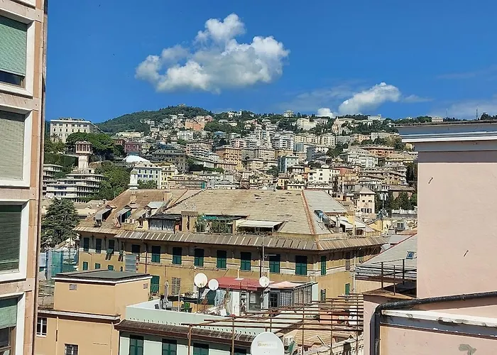 Lägenhet An Attic, Really Downtown 3 *