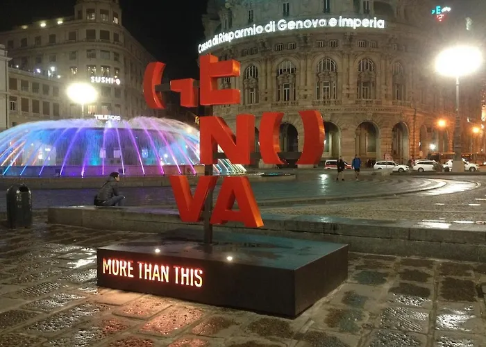 An Attic, Really Downtown 3 شقة جنوة