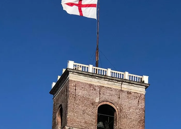 An Attic, Really Downtown 3